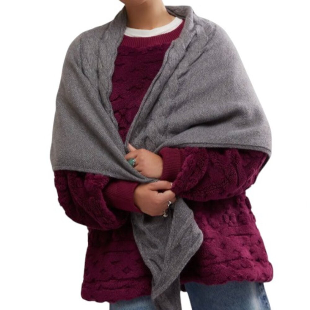 Free People Coastline Cable Knit Triangle Scarf Wrap, NWT, Gray, OS